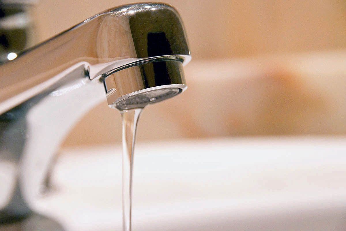 Kitchen faucet leak before